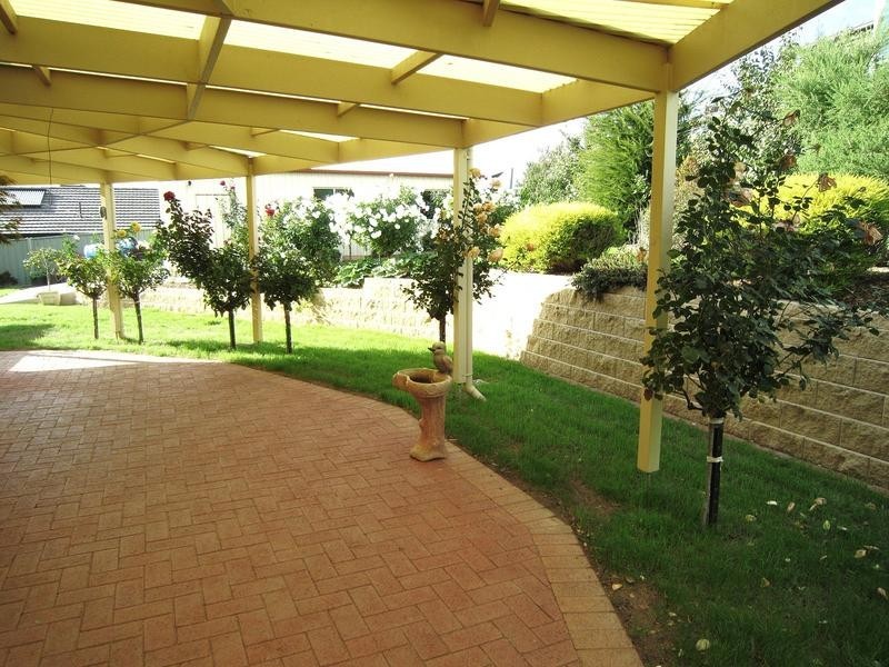 39 Northmoor Drive, Strathdale VIC 3550