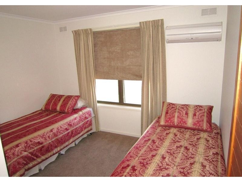 49 Strickland Street, Ascot VIC 3551