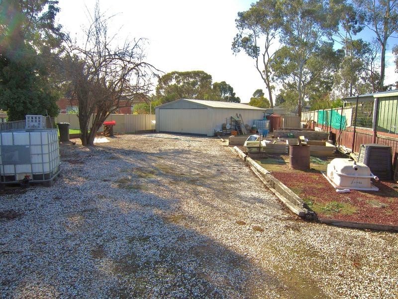49 Strickland Street, Ascot VIC 3551