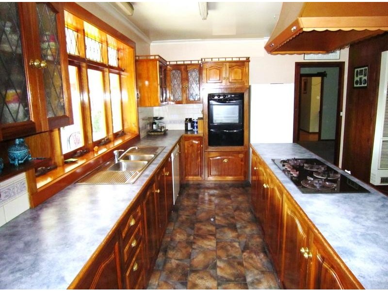 74 Panton Street, Golden Square VIC 3555