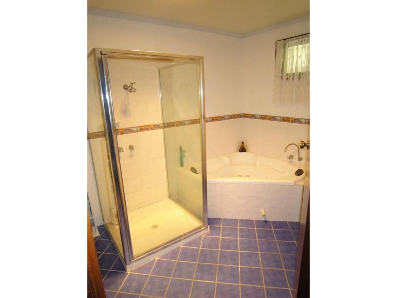 74 Panton Street, Golden Square VIC 3555