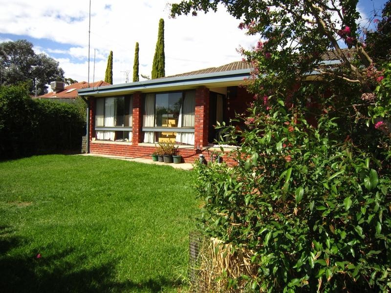 74 Panton Street, Golden Square VIC 3555