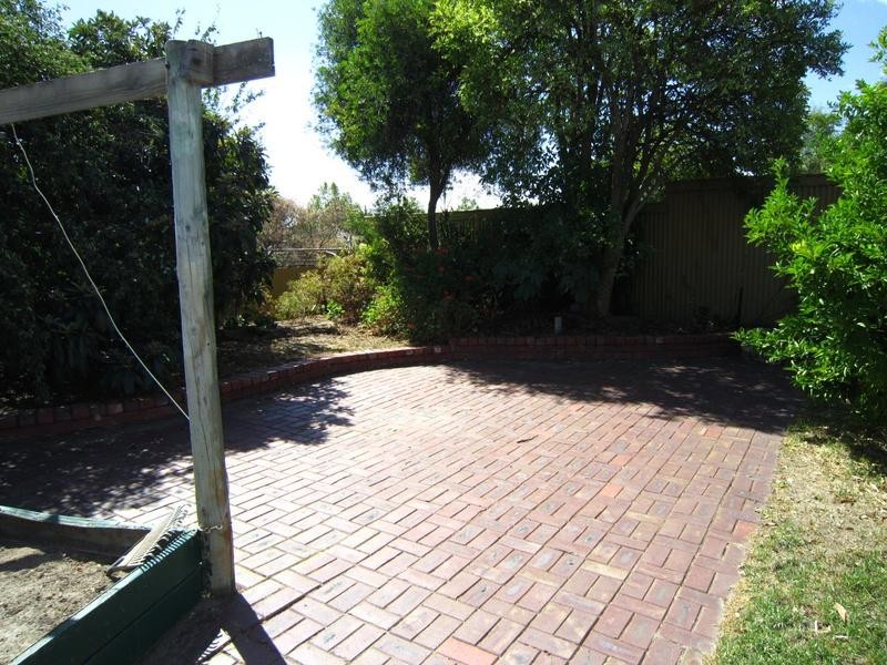 74 Panton Street, Golden Square VIC 3555