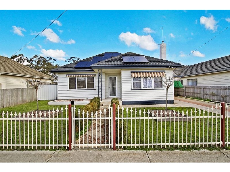 19 Olympic Parade, Kangaroo Flat VIC 3555
