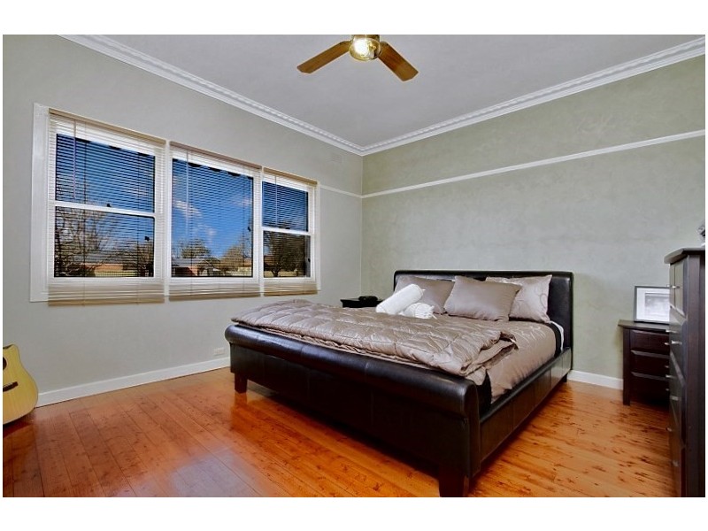 19 Olympic Parade, Kangaroo Flat VIC 3555