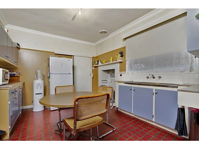 19 Olympic Parade, Kangaroo Flat VIC 3555