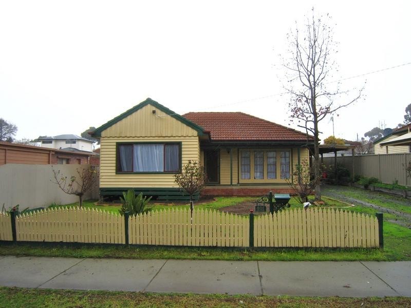 101 Marong Rd, Golden Square VIC 3555