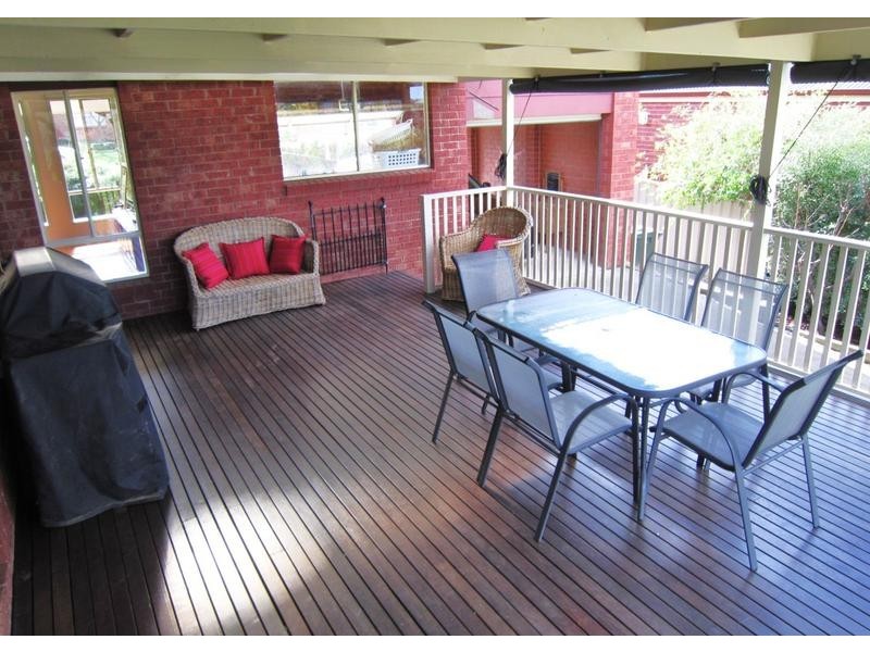 7 Hines Court, Kangaroo Flat VIC 3555
