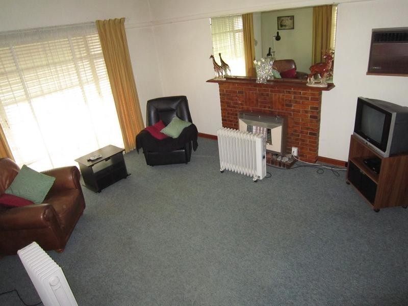 25 Alamein Court, Golden Square VIC 3555