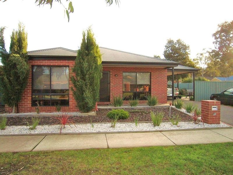 12 Midas Street, Strathfieldsaye VIC 3551