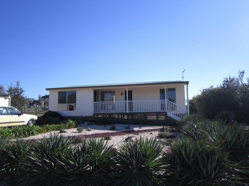 19 McDonalds Lane, Ravenswood South VIC 3453