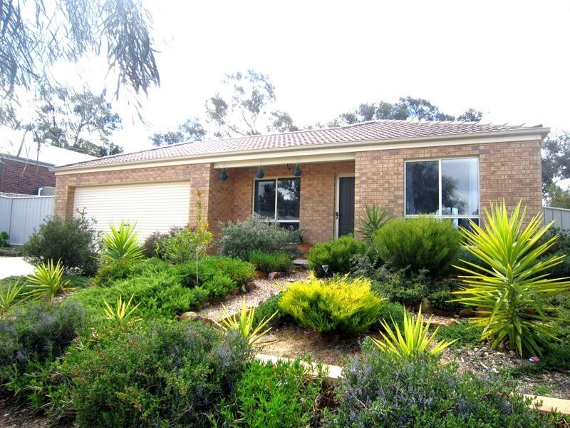 16 The Heath, Eaglehawk VIC 3556