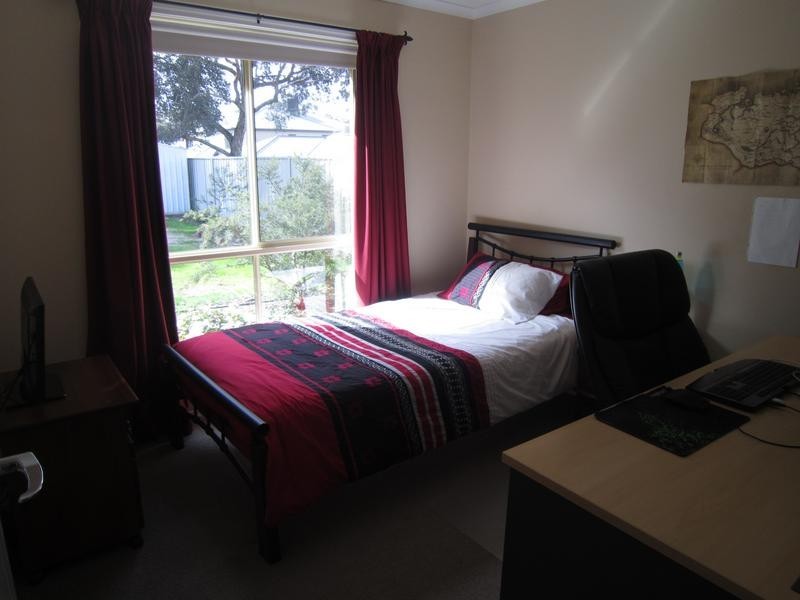 16 The Heath, Eaglehawk VIC 3556