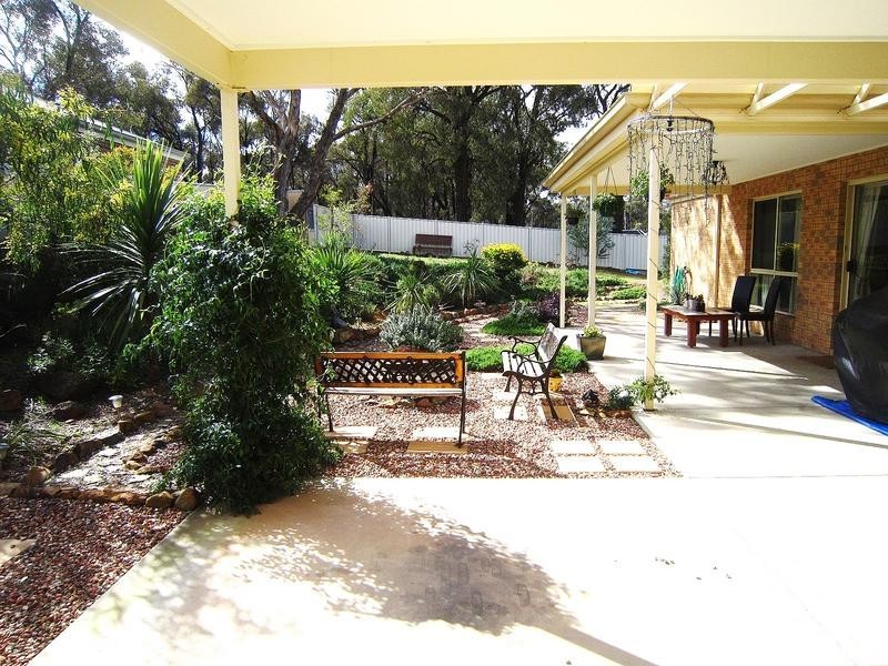 16 The Heath, Eaglehawk VIC 3556