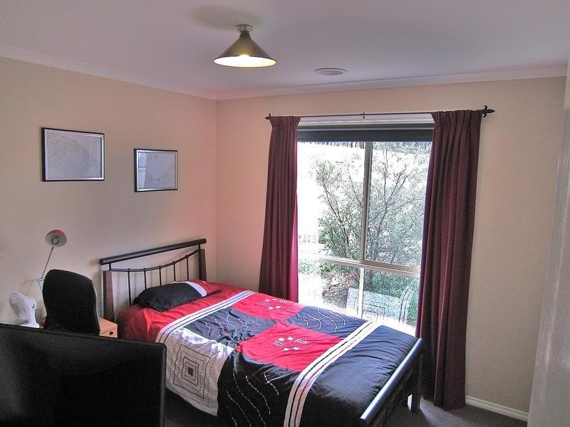 16 The Heath, Eaglehawk VIC 3556