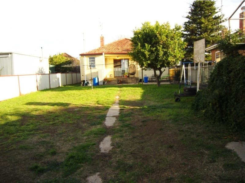 77 Napoleon Crescent, White Hills VIC 3550