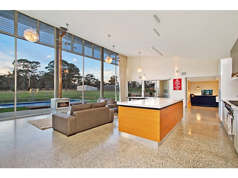 2 Dino Court, Junortoun VIC 3551