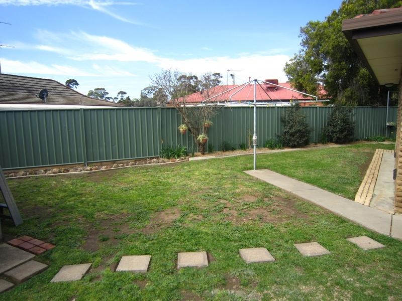 19 Wireless Street, Kangaroo Flat VIC 3555