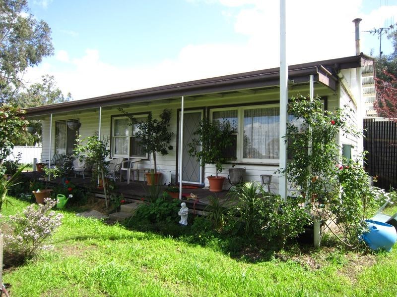 49 Peppercorn Way, Serpentine VIC 3517