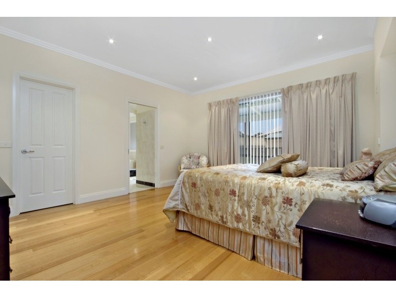 19 McDonalds Lane, Ravenswood South VIC 3453