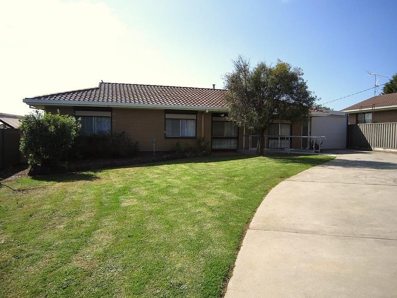 7 Wallaby Avenue, Kangaroo Flat VIC 3555