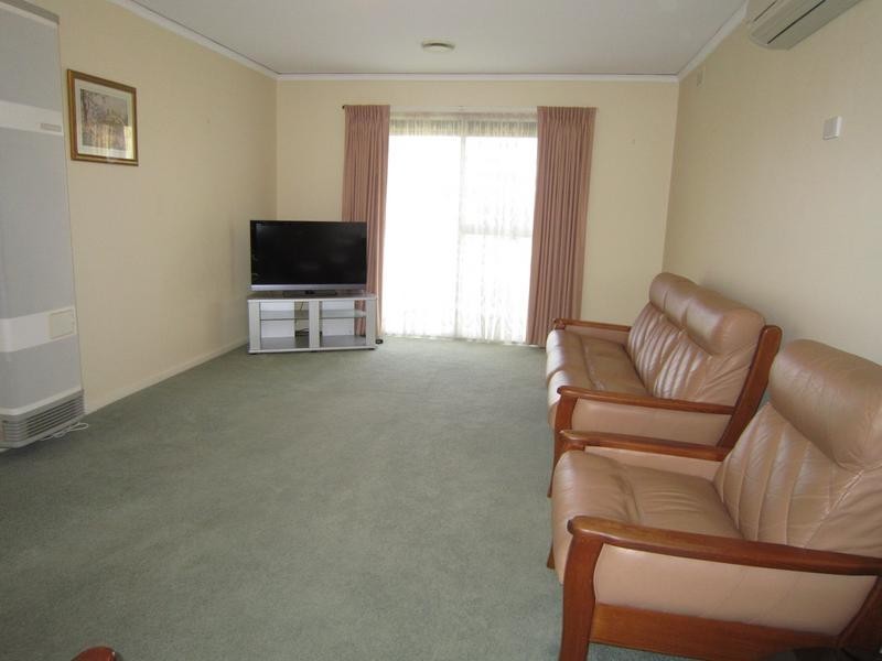 7 Wallaby Avenue, Kangaroo Flat VIC 3555