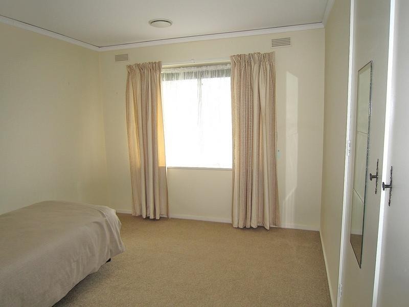 7 Wallaby Avenue, Kangaroo Flat VIC 3555