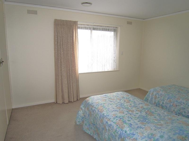 7 Wallaby Avenue, Kangaroo Flat VIC 3555