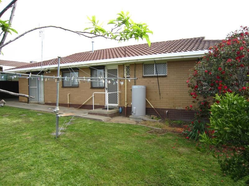 7 Wallaby Avenue, Kangaroo Flat VIC 3555