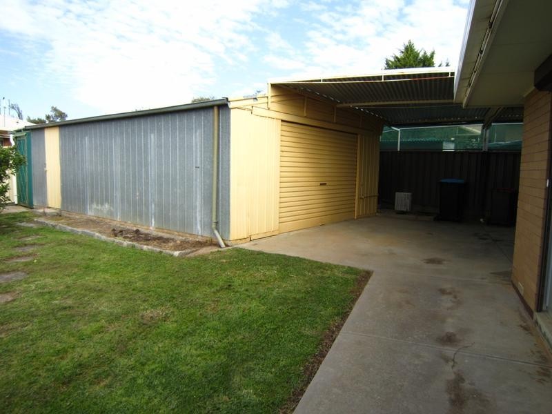 7 Wallaby Avenue, Kangaroo Flat VIC 3555