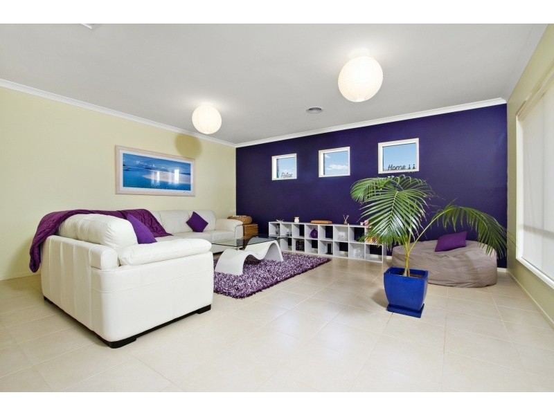 19 Rathlin Avenue, Junortoun VIC 3551
