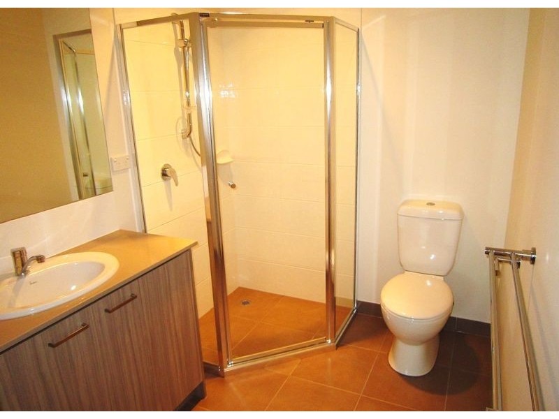 2A Olympic Parade, Kangaroo Flat VIC 3555