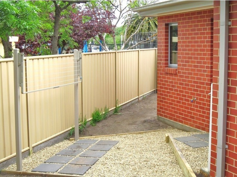 2B Olympic Parade, Kangaroo Flat VIC 3555