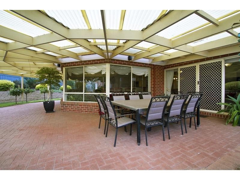 39 Northmoor Drive, Strathdale VIC 3550