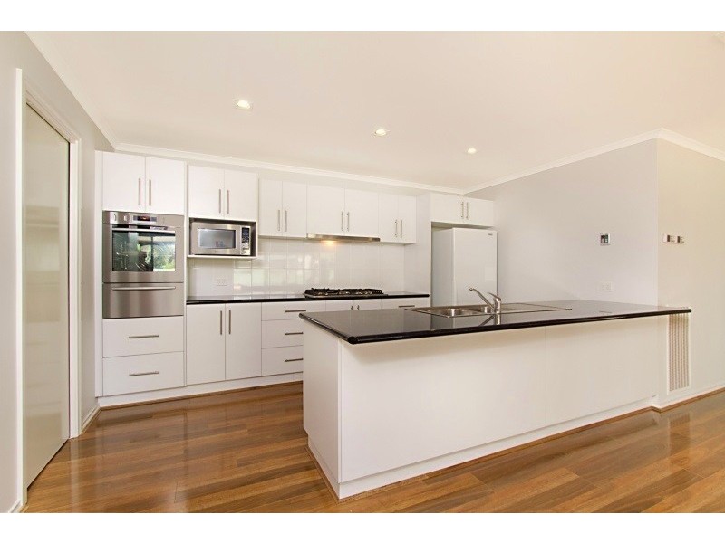 12 Lupson Court, Maiden Gully VIC 3551