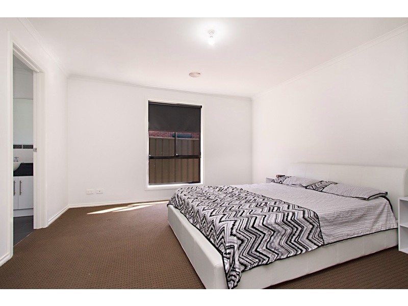 12 Lupson Court, Maiden Gully VIC 3551