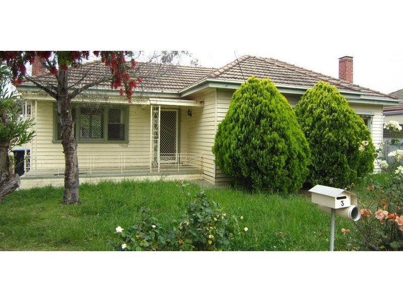 3 Alamein Court, Golden Square VIC 3555