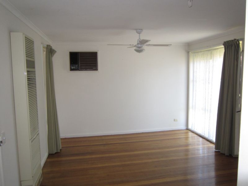 7 Burch Court, California Gully VIC 3556