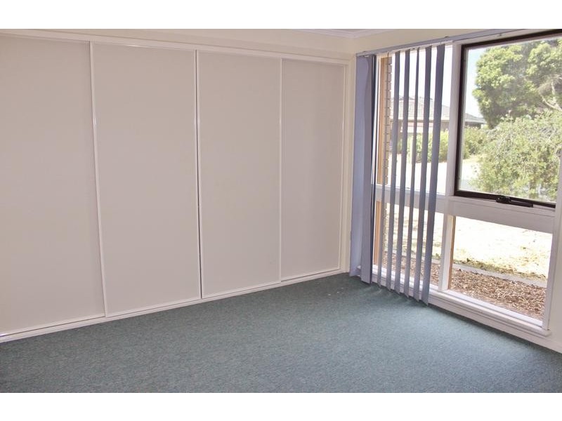 6 Wallaby Avenue, Kangaroo Flat VIC 3555