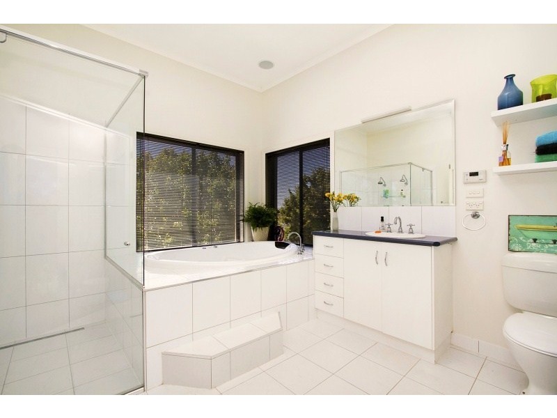 48 Browning Street, Kangaroo Flat VIC 3555