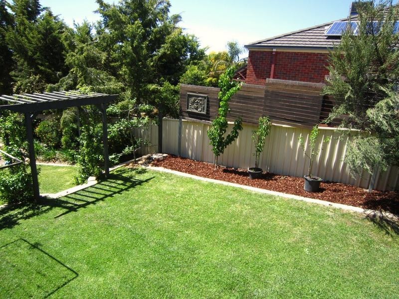 48 Browning Street, Kangaroo Flat VIC 3555