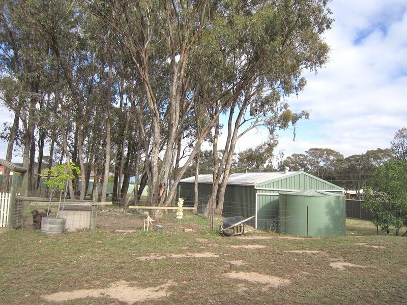 14 Muriel Street, Kangaroo Flat VIC 3555