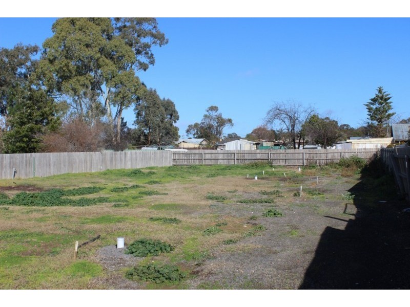 19 Olympic Parade, Kangaroo Flat VIC 3555