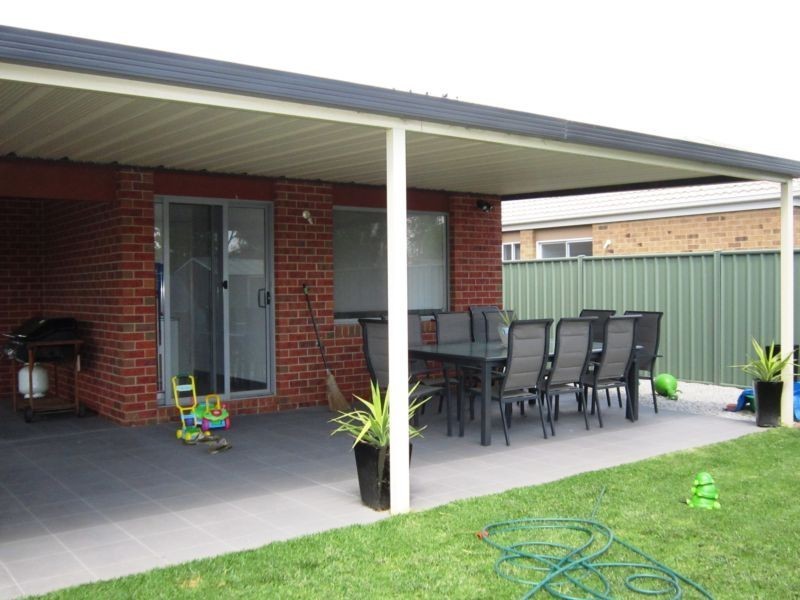 14 Rosea Court, Ascot VIC 3551