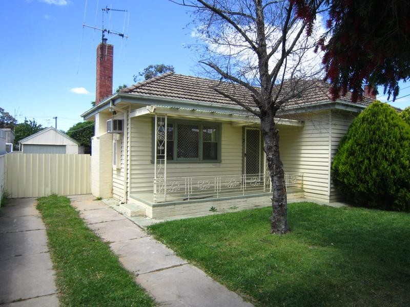 3 Alamein Court, Golden Square VIC 3555