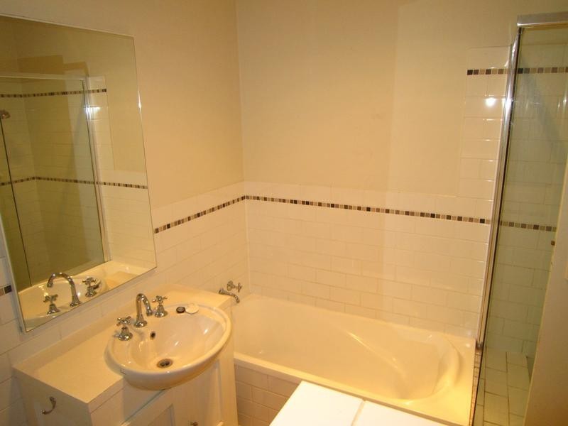 3 Alamein Court, Golden Square VIC 3555