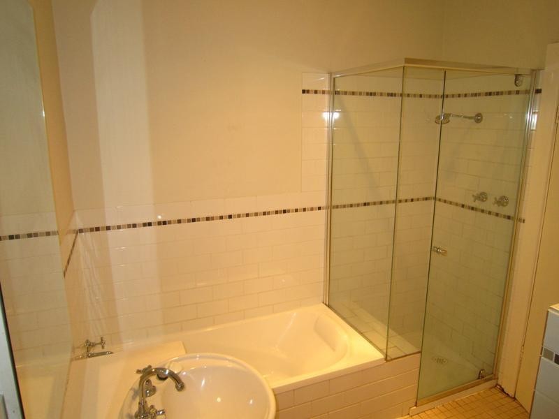 3 Alamein Court, Golden Square VIC 3555