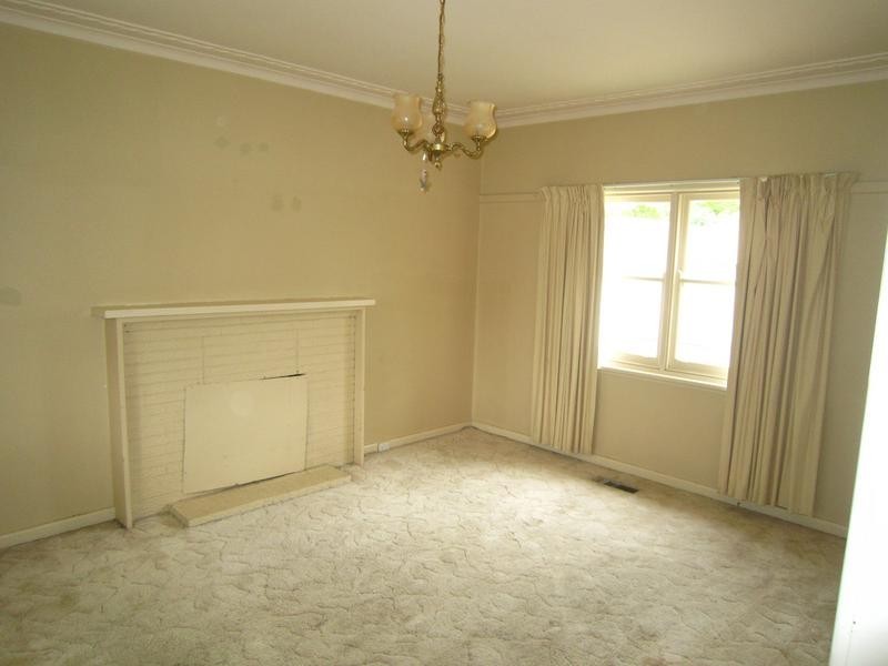 3 Alamein Court, Golden Square VIC 3555