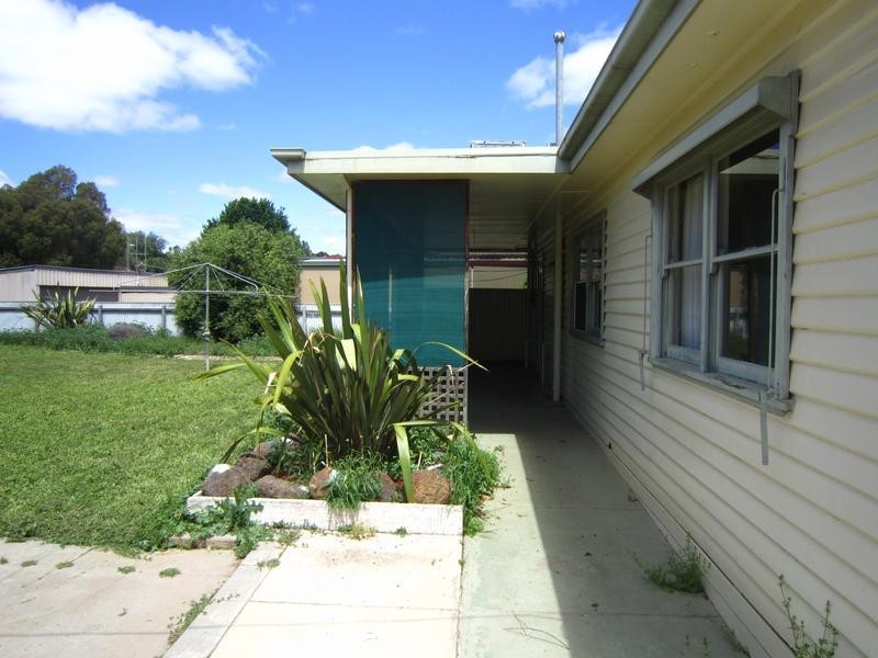 3 Alamein Court, Golden Square VIC 3555