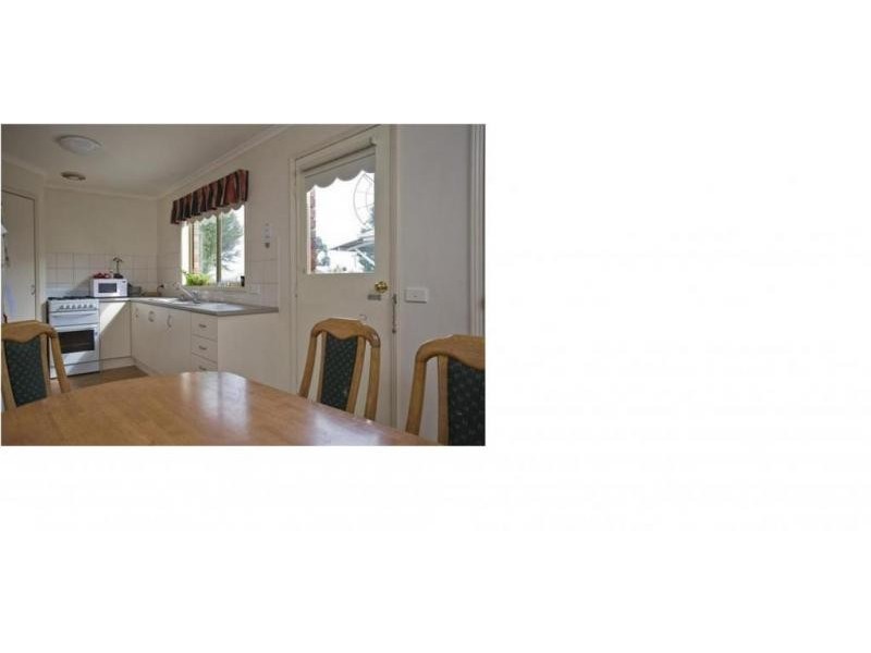 127 Eaglehawk Road, Long Gully VIC 3550